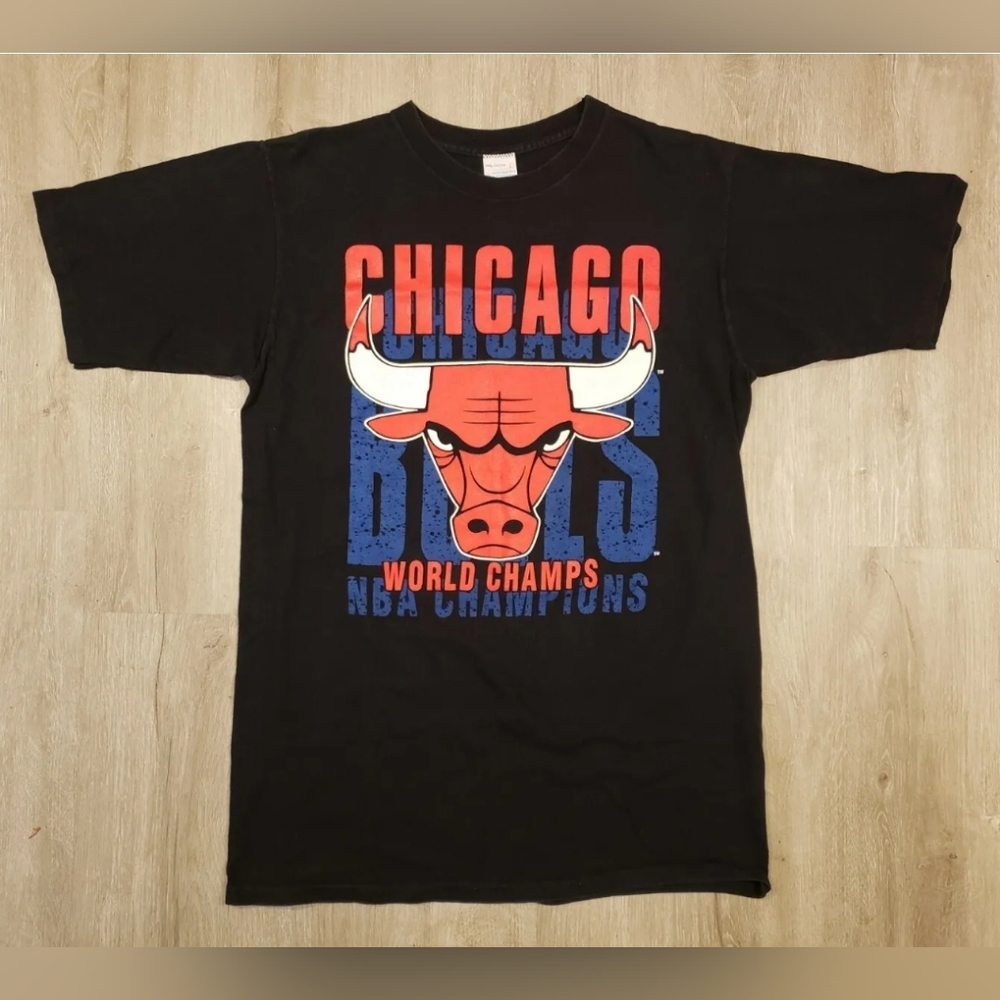 Vintage Chicago Bulls NBA World Champs NBA Champions T Shirt Mens Size Large